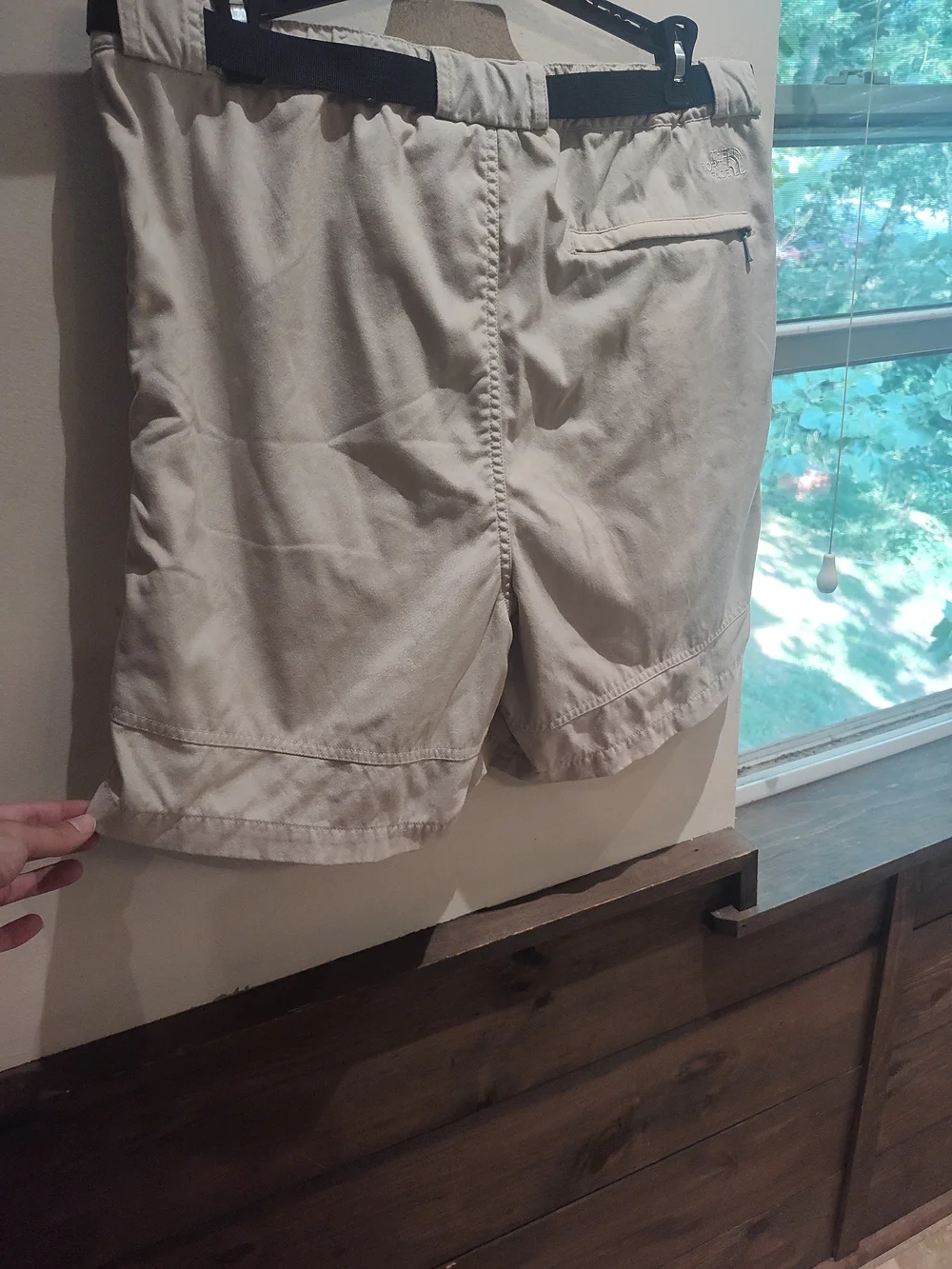 The North Face Men's Beige Outdoor Utility Shorts with Webbing Belt